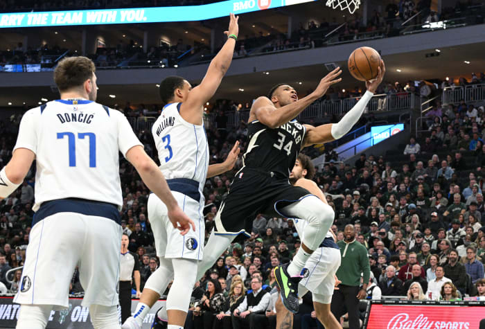 Milwaukee Bucks superstar Giannis Antetokounmpo gets to the rim against the Dallas Mavericks.